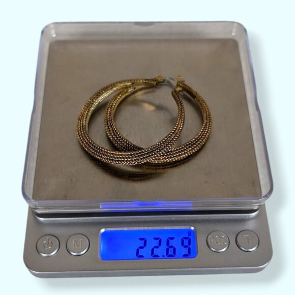 V. Large Rope Textured Hoop Earrings - Picture 5 of 5